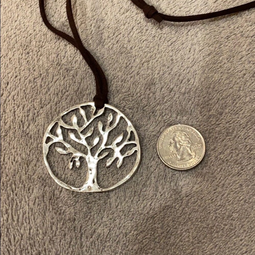 🌸 Tree of Life Necklace - Picture 5 of 5